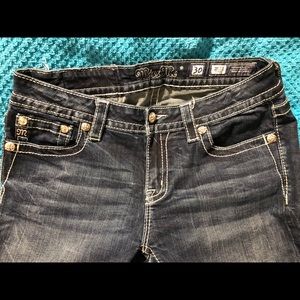 BRAND NEW MISS ME MID-RISE SKINNY JEANS!!